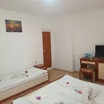 за гости ники Neszebar