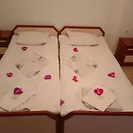 за гости ники 4* Neszebar