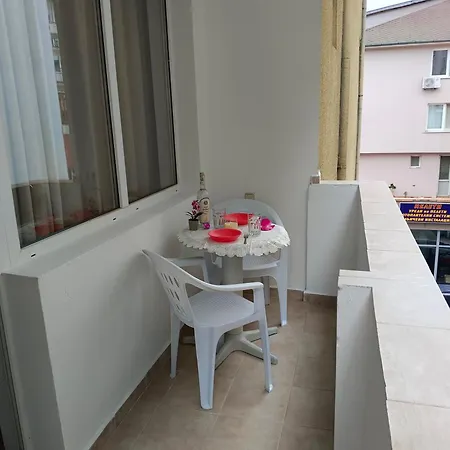 за гости ники 3*
