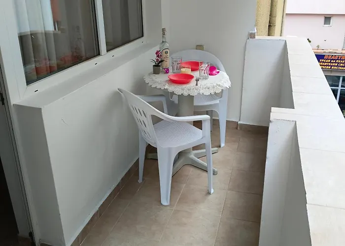 за гости ники Neszebar